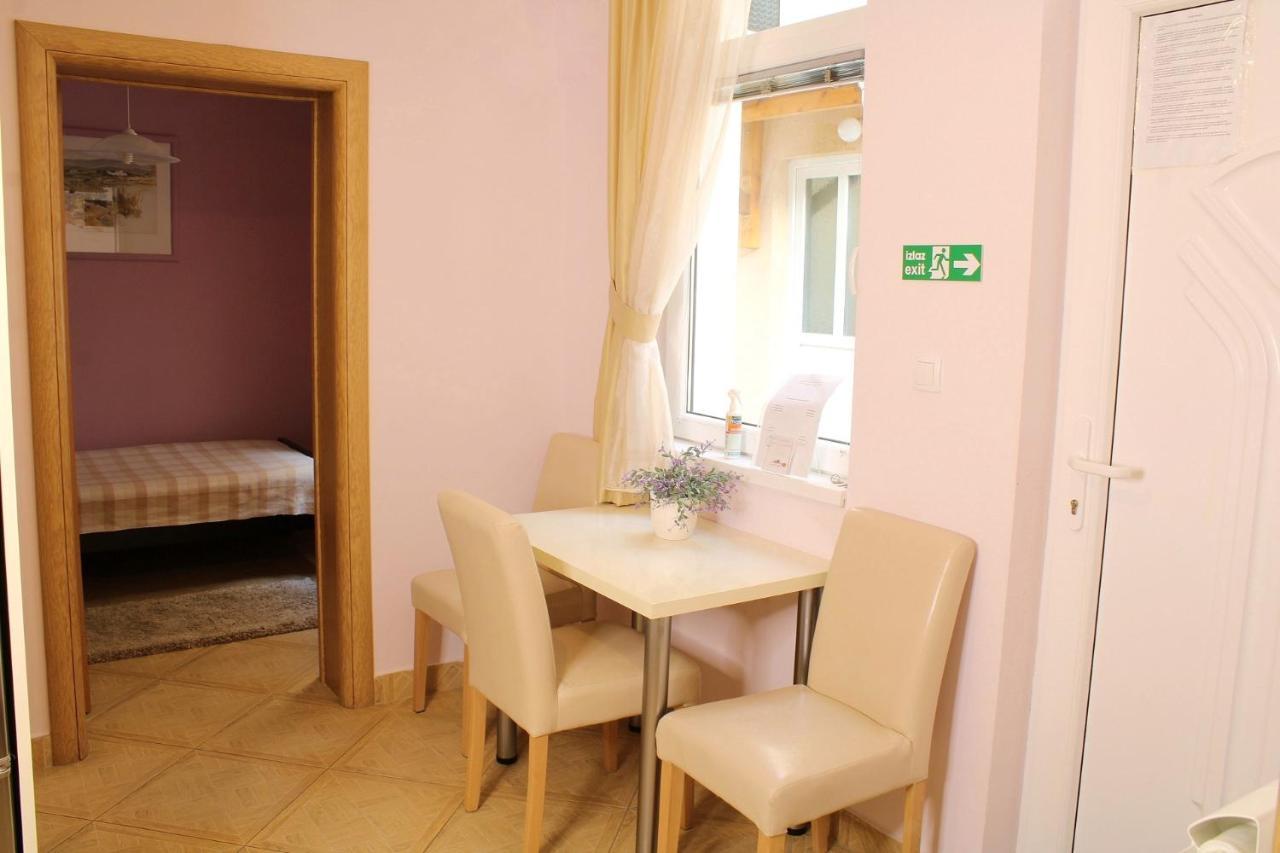 Apartments Paradisos Kragujevac Exterior photo